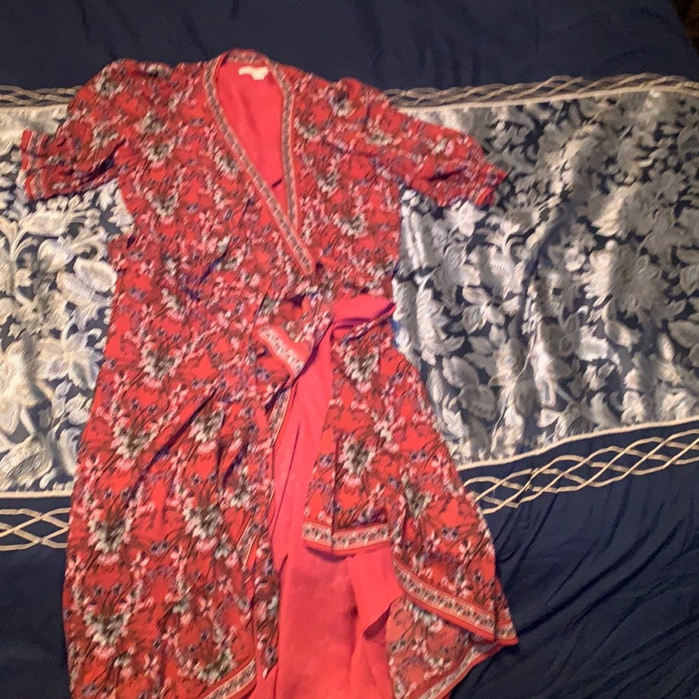 Wrap floral dress size L Chelsea & Violet